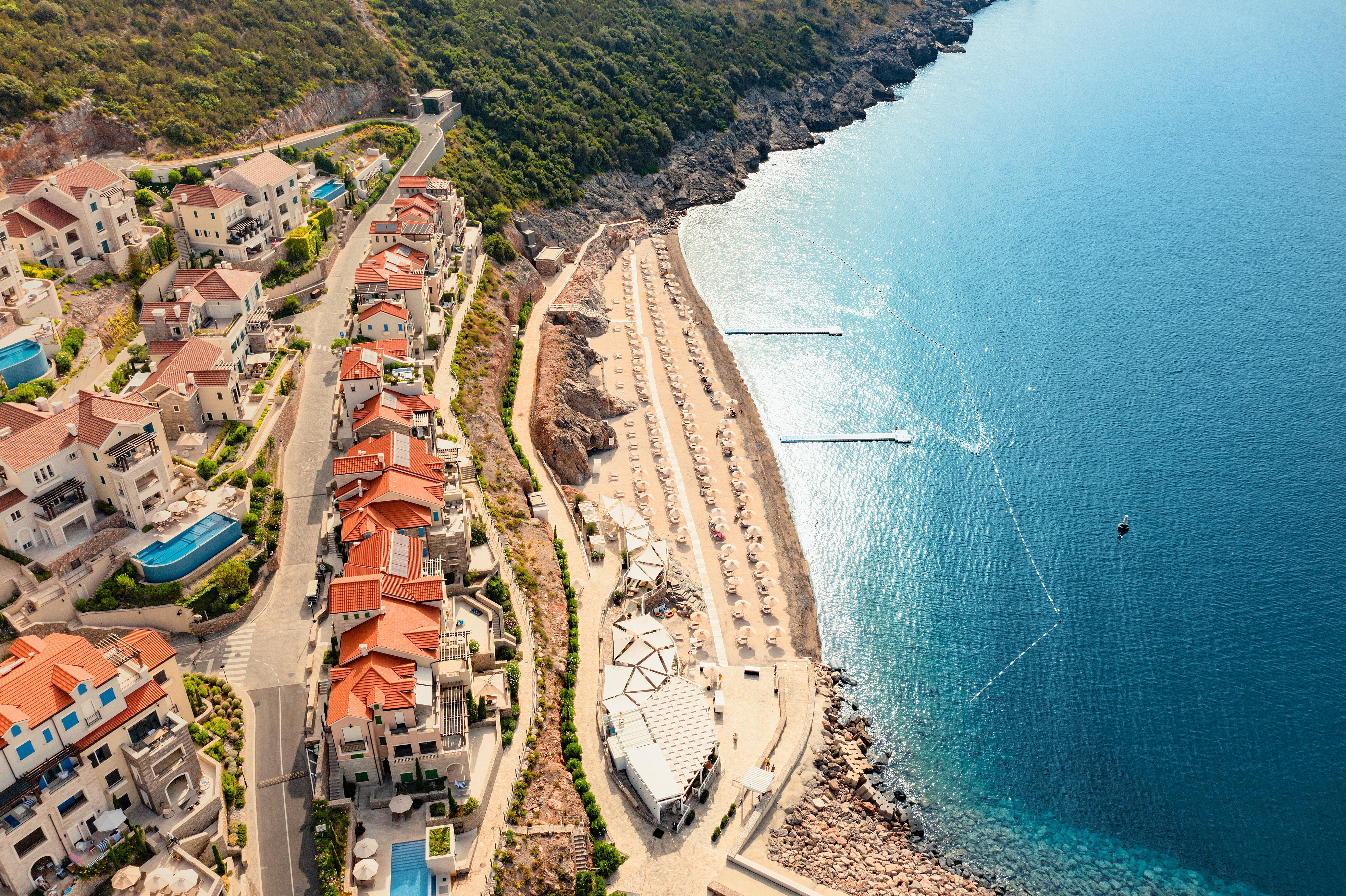 The Chedi Lustica Bay Hotel Tivat Exterior foto