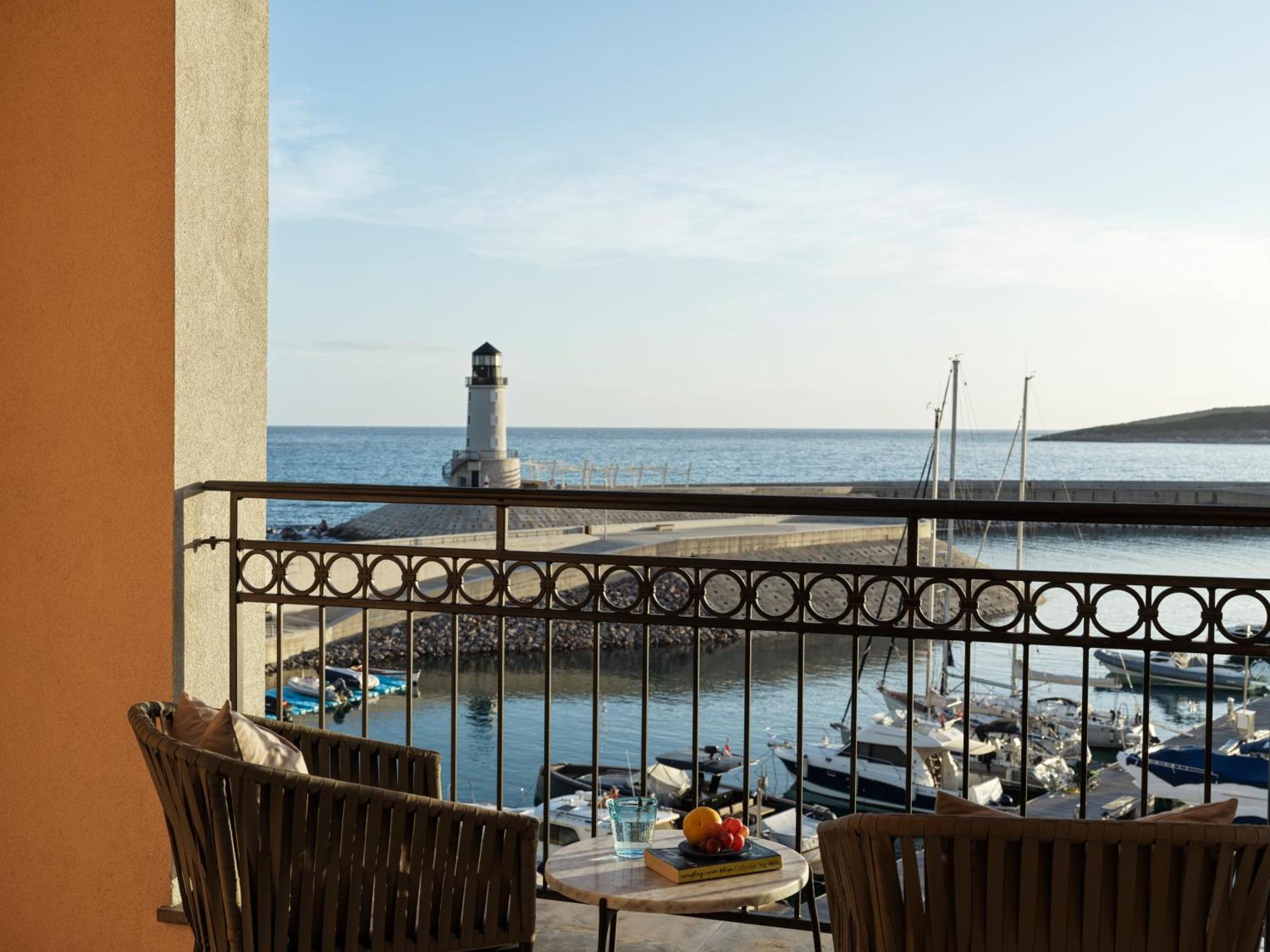 The Chedi Lustica Bay Hotel Tivat Exterior foto